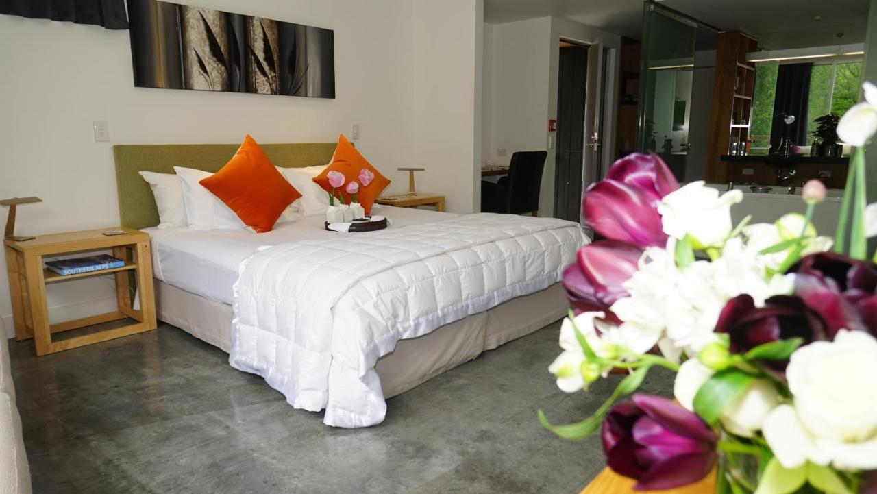 The Arrow Hotel Арроутаун Екстер'єр фото