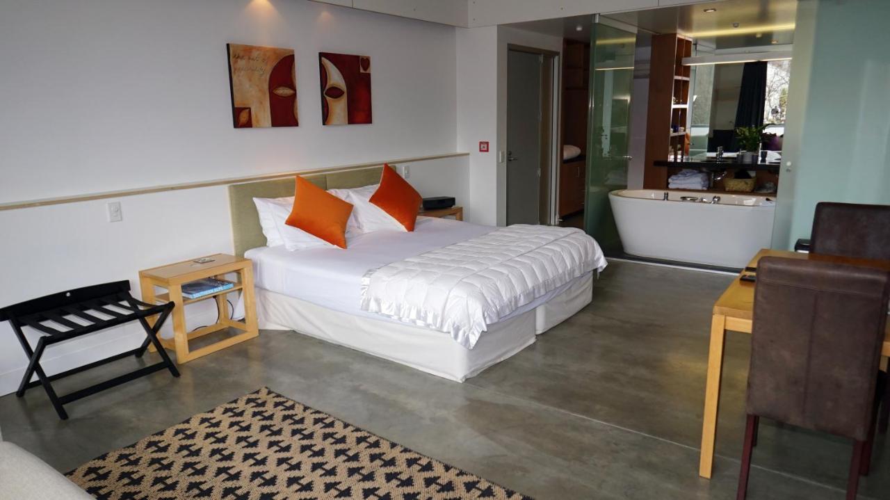 The Arrow Hotel Арроутаун Екстер'єр фото