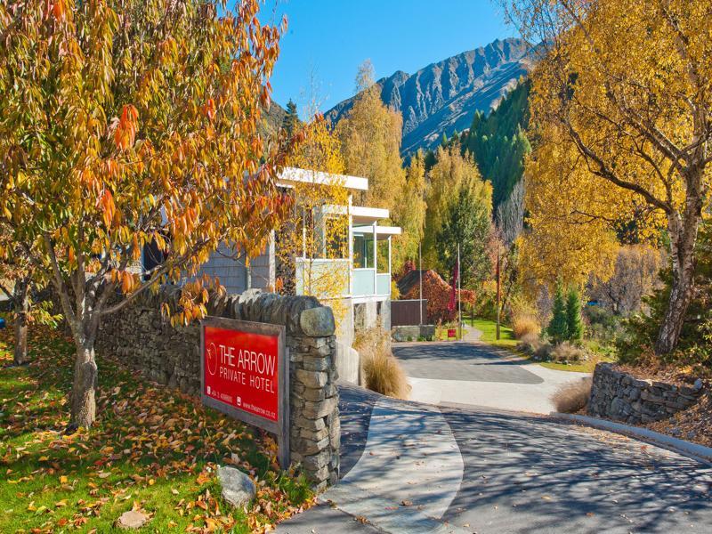 The Arrow Hotel Арроутаун Екстер'єр фото